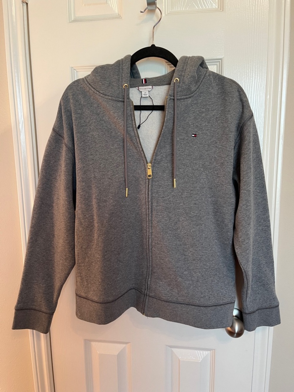 NWOT Tommy Hilfiger Hoodie